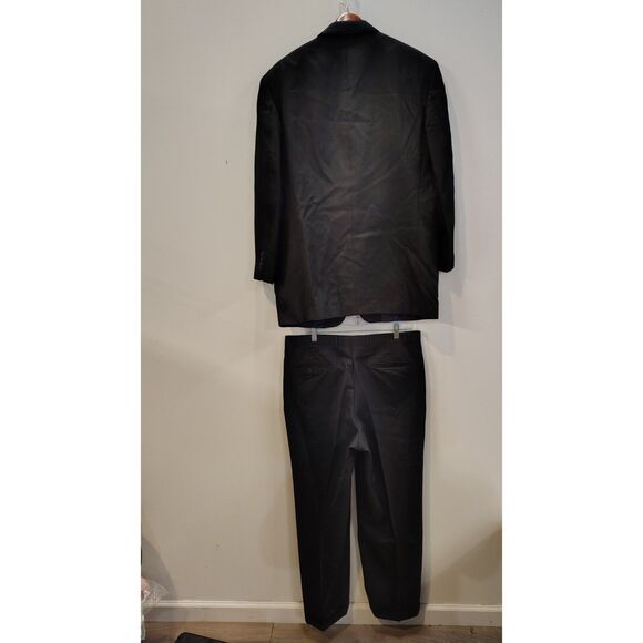 Jones New York Men's Fine Pin Stripe Black Wool Silk Blend Suit - Picture 2 of 10